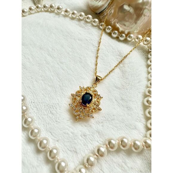 Sapphire blue cubic zirconia intricate regal style pendant necklace  - Picture 3 of 12